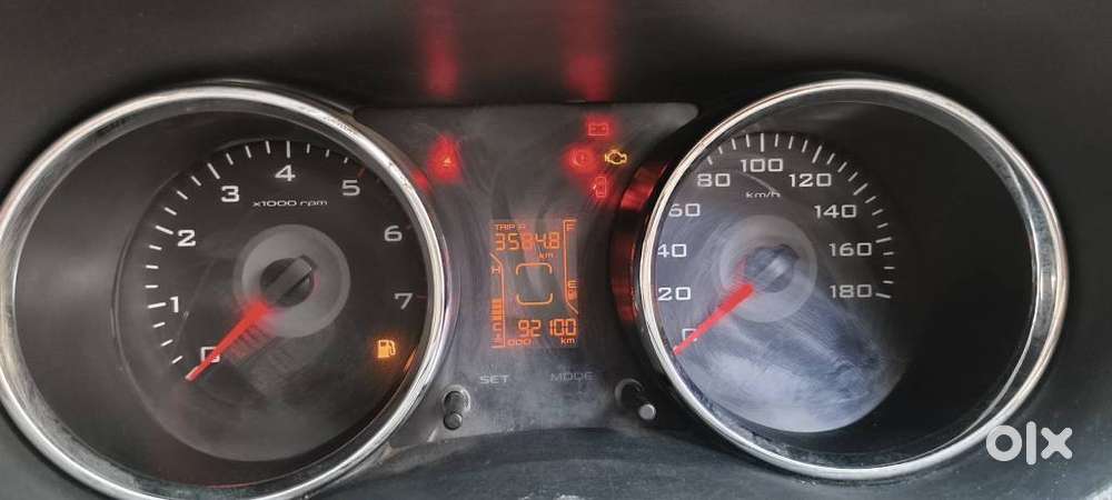 Mahindra Tuv 300 T8, 2017, Diesel