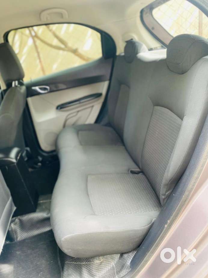 Tata Tiago 1.2 Revotron Xz, 2018, Petrol