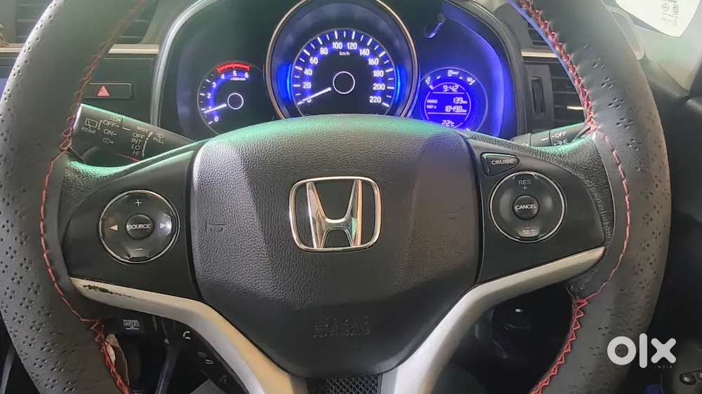 Facelift Extreme Showroom Condition Honda Wr-v 2020 Diesel 85000 Km