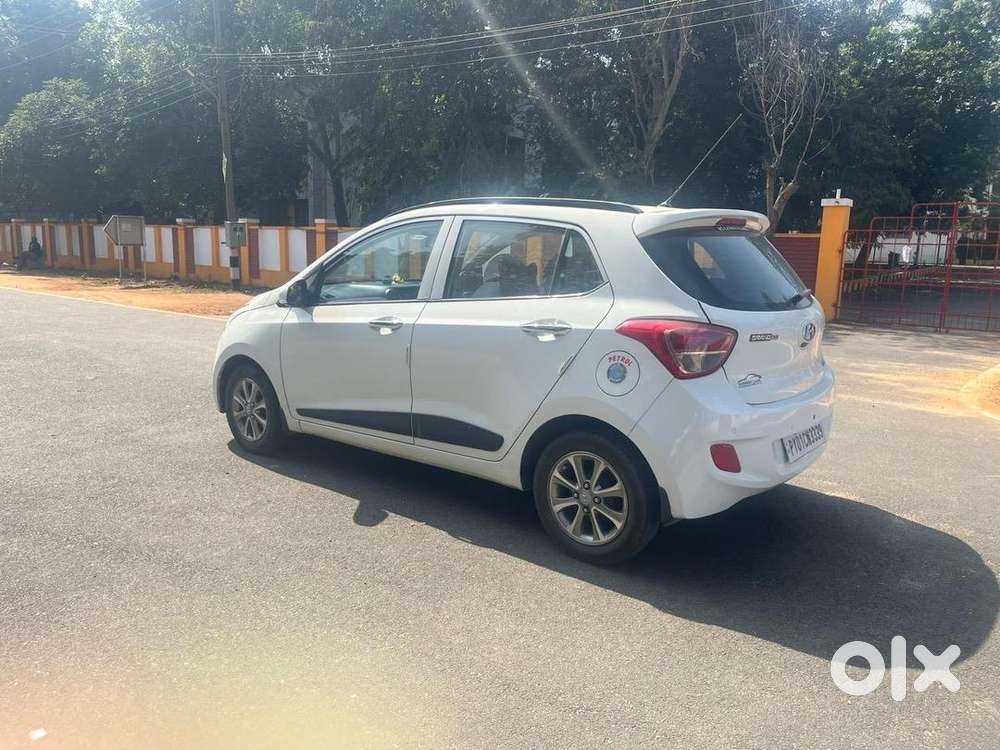 Hyundai Grand I10 2016 Petrol Well Maintained