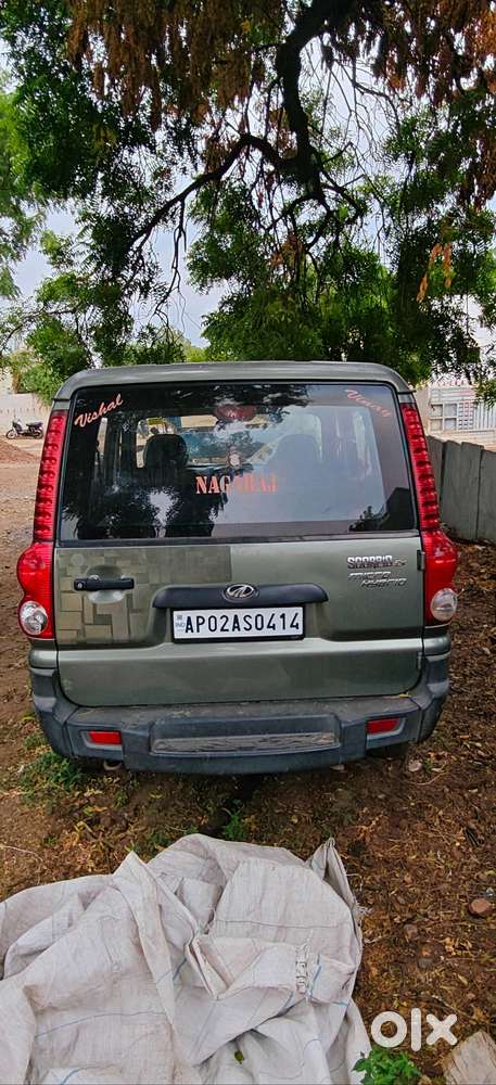 Mahindra Scorpio 2013 Diesel Well Maintained