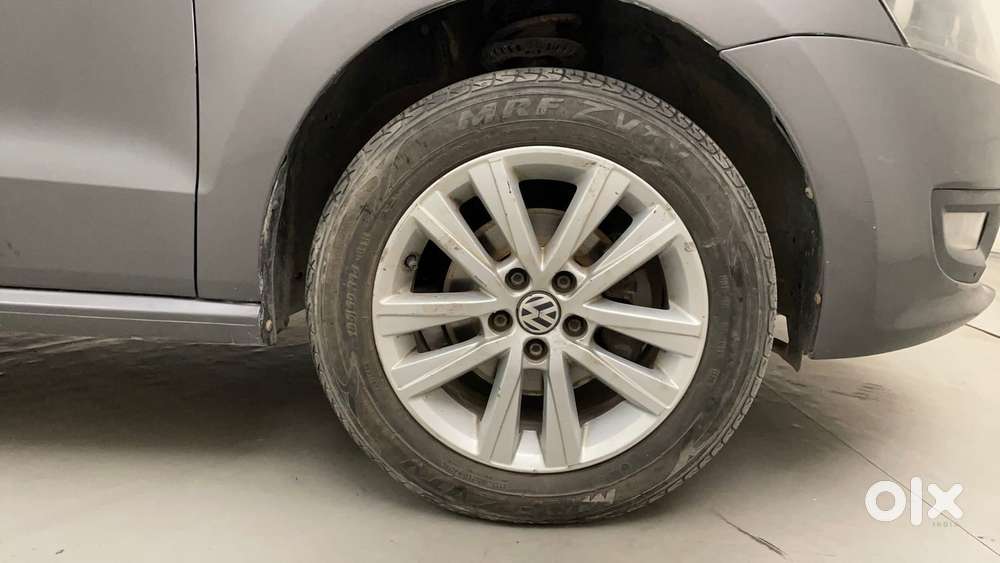 Volkswagen Polo Petrol Highline 1.2l, 2014, Petrol