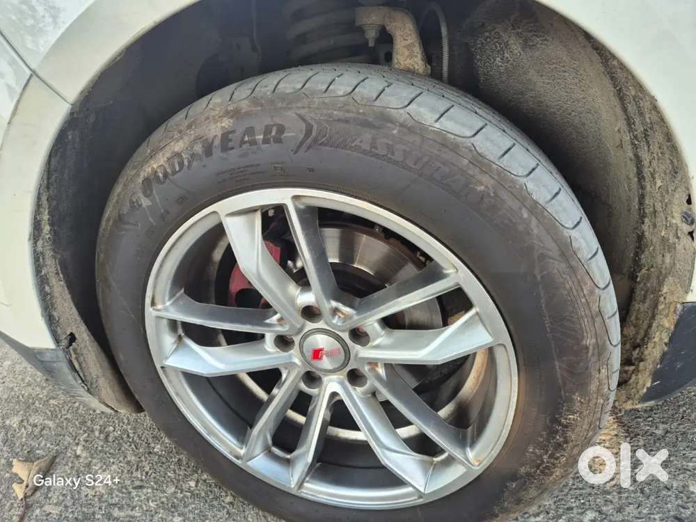 Mahindra Marazzo M6 Diesel 2018