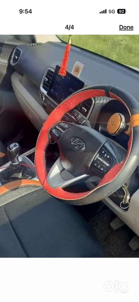 Hyundai Venue All Top Model Features Conected Tail Lamp Projector Head