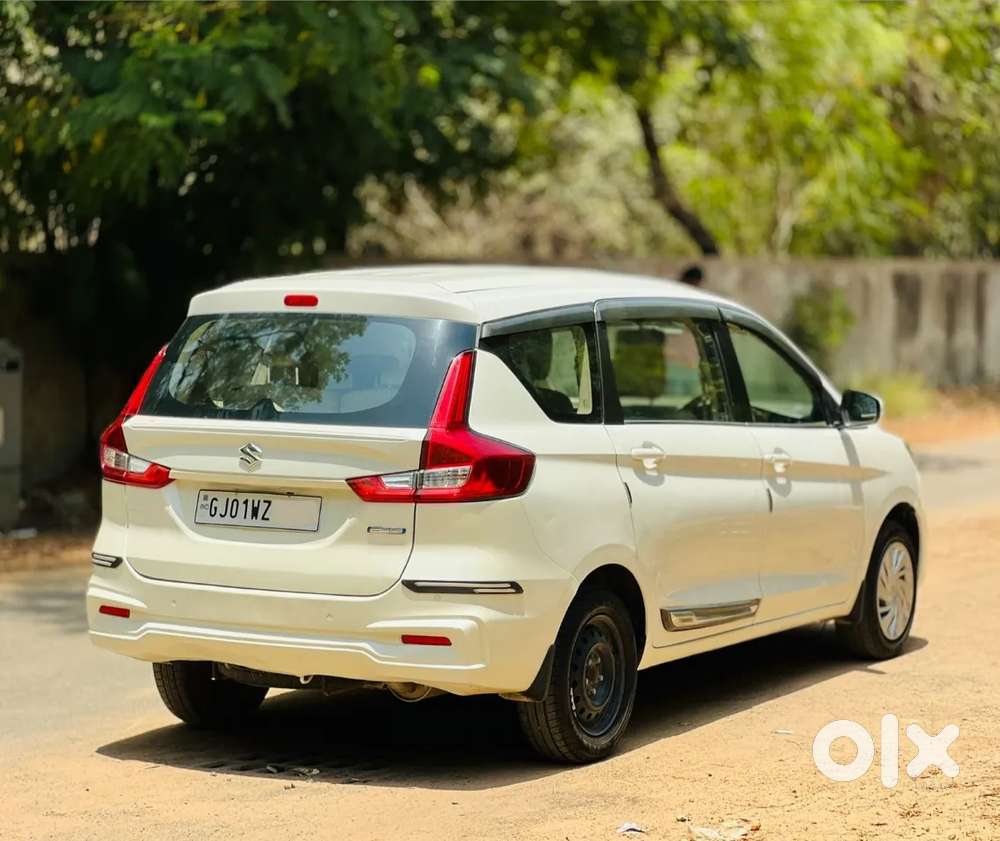 Maruti Suzuki Ertiga 1.5 Vxi, 2022, Petrol