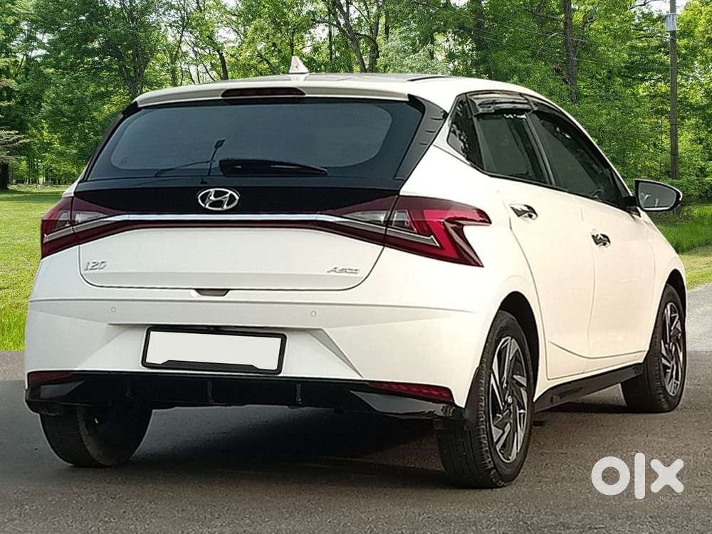 Hyundai I20 Asta (o) 1.2 Ivt, 2023, Petrol