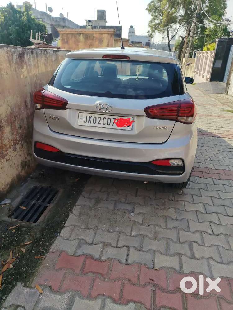 I20 Neat And Clean Family Car