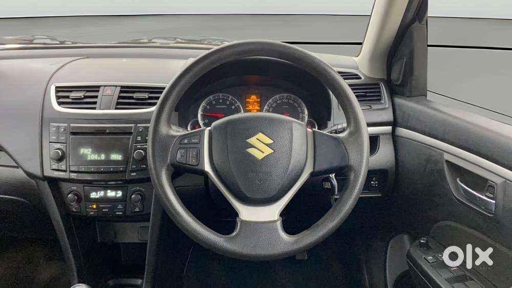 Maruti Suzuki Swift Zxi, 2014, Petrol