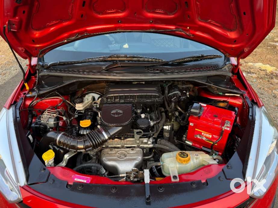 Tata Tiago 1.2 Revotron Xza, 2018, Petrol