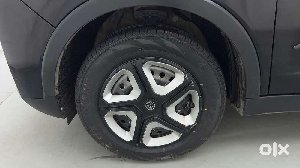 Mahindra Xuv300 W4 Diesel, 2022, Diesel