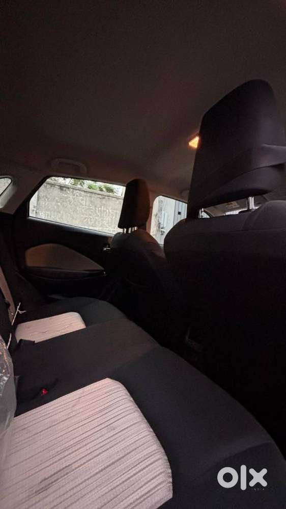 Toyota Glanza, 2025, Petrol