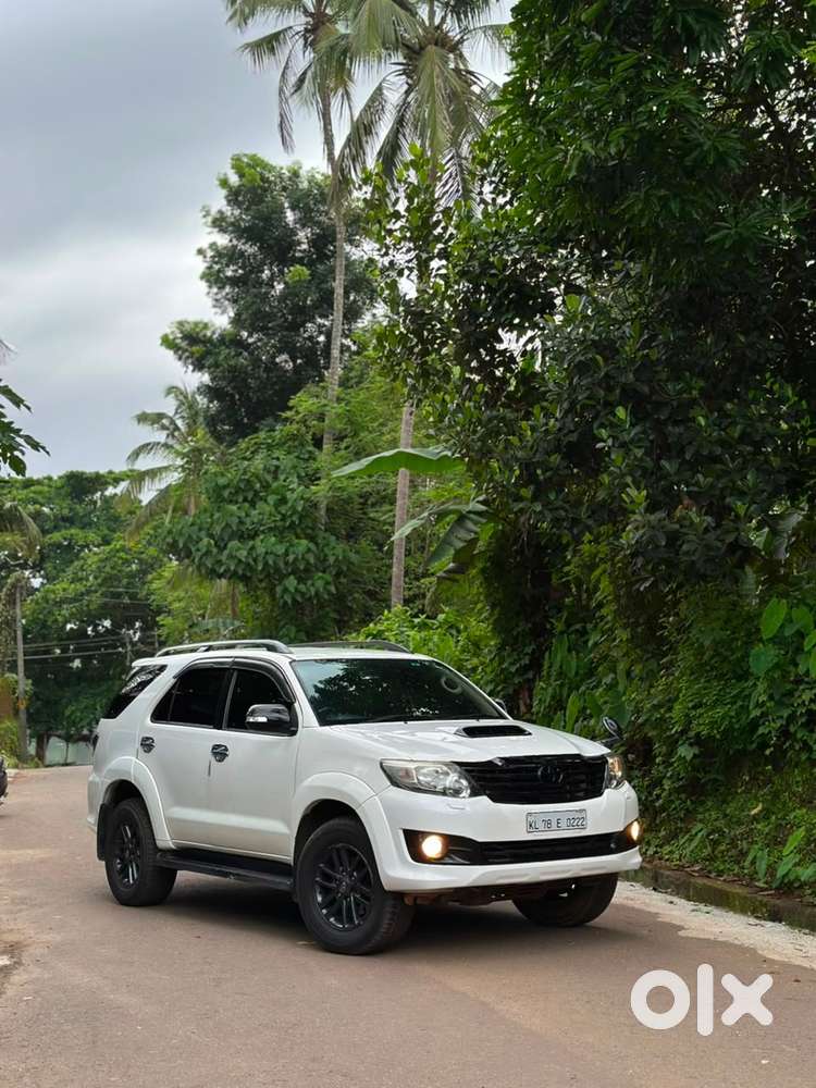 2015 Toyota Fortuner Diesel, 187000 Km Driven