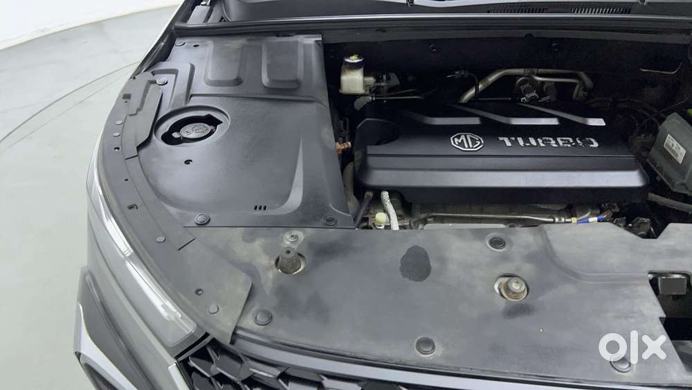 Mg Hector Plus 1.5 Sharp Turbo Cvt 6 Str, 2021, Petrol