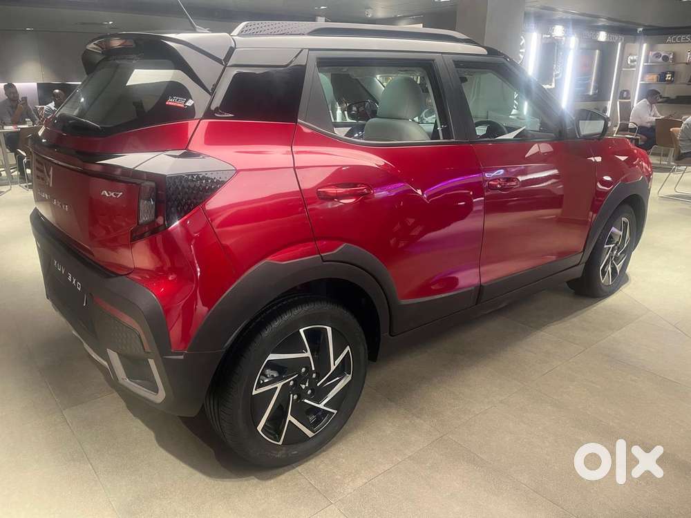 Mahindra Xuv 3xo Ax7l 1.2 Petrol At (pg), 2024, Petrol