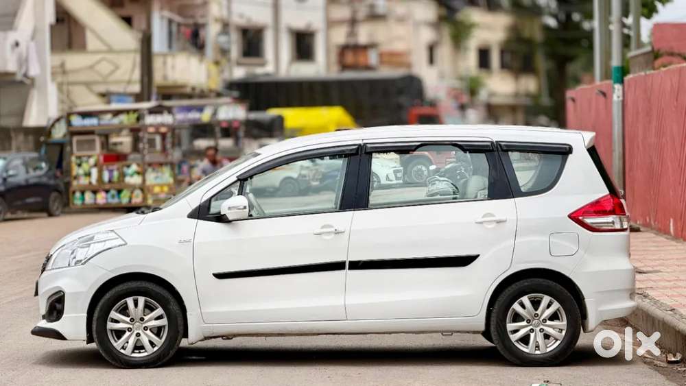Maruti Suzuki Ertiga Shvs Zdi Plus, 2017, Diesel