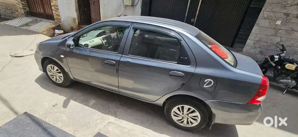 Toyota Etios 2015 Diesel 200000 Km Driven