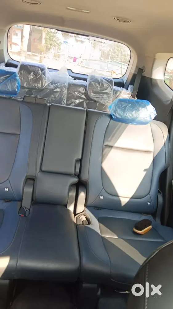Kia Carens 2024 Diesel Well Maintained