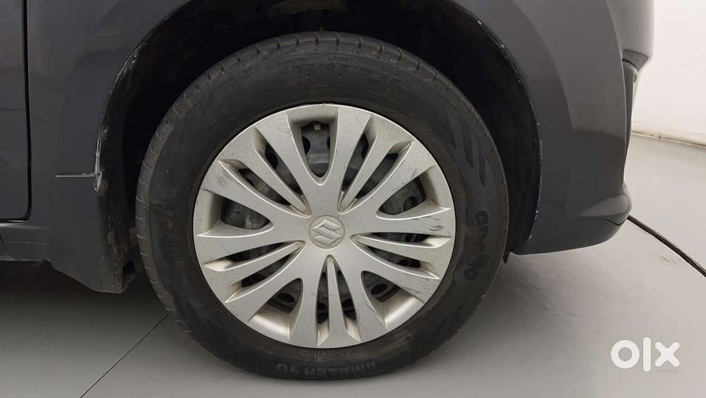 Maruti Suzuki Ertiga 2012-2015 Vxi Cng, 2014, Cng & Hybrids