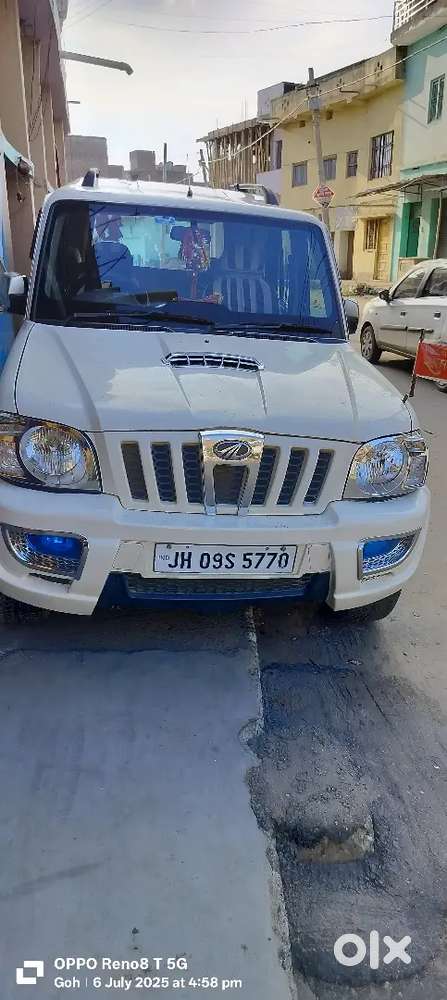Mahindra Scorpio 2013