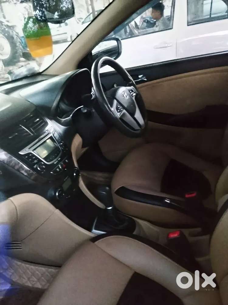 Versatile Hyundai Verna Sx O 2013