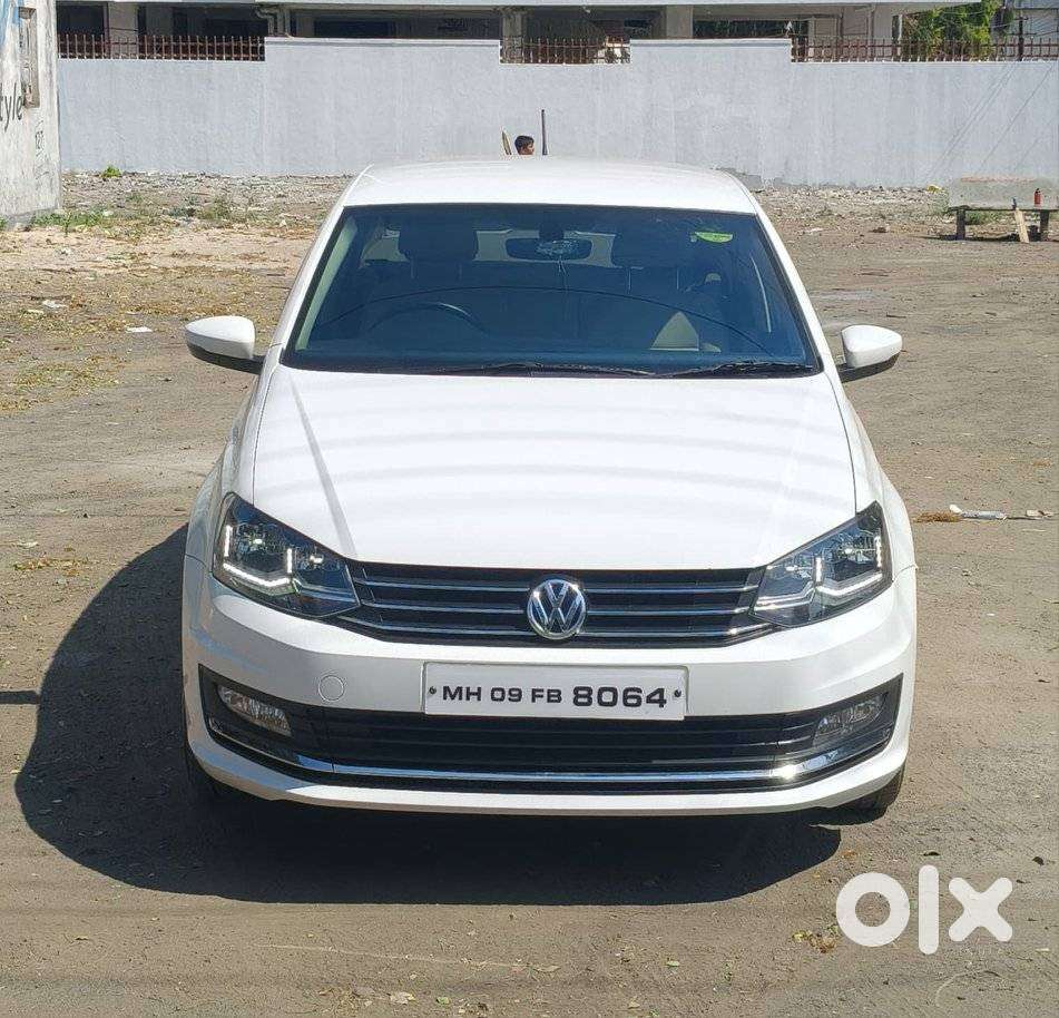 Volkswagen Vento 1.2 Highline Plus At 16 Alloy, 2019, Petrol