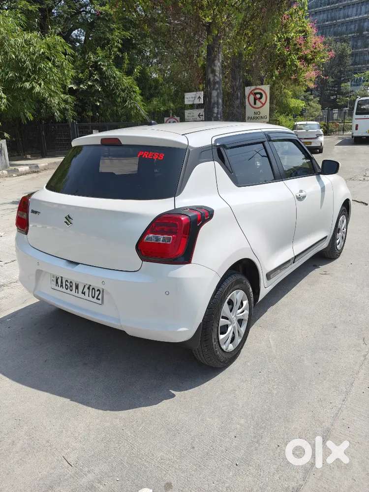 Maruti Suzuki Swift 2023 Vxi