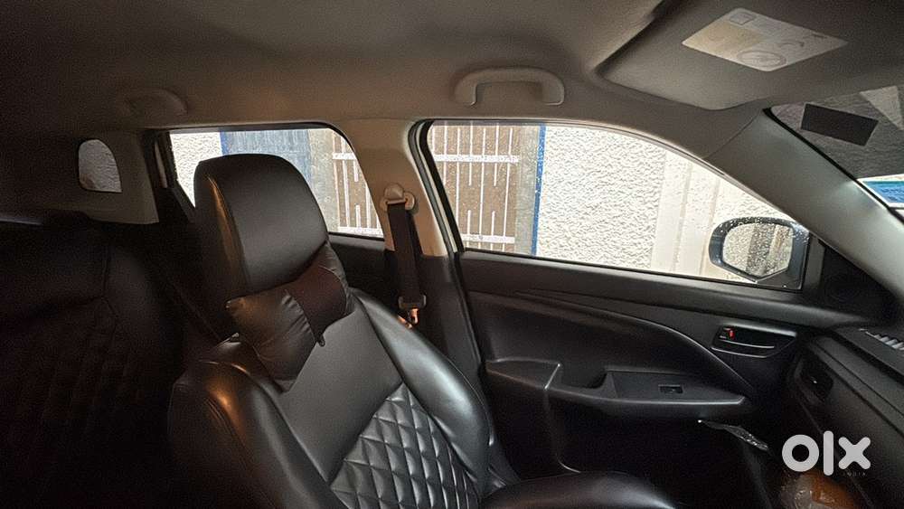 Maruti Suzuki Brezza Lxi 2024 October Single Handed 30000 Km