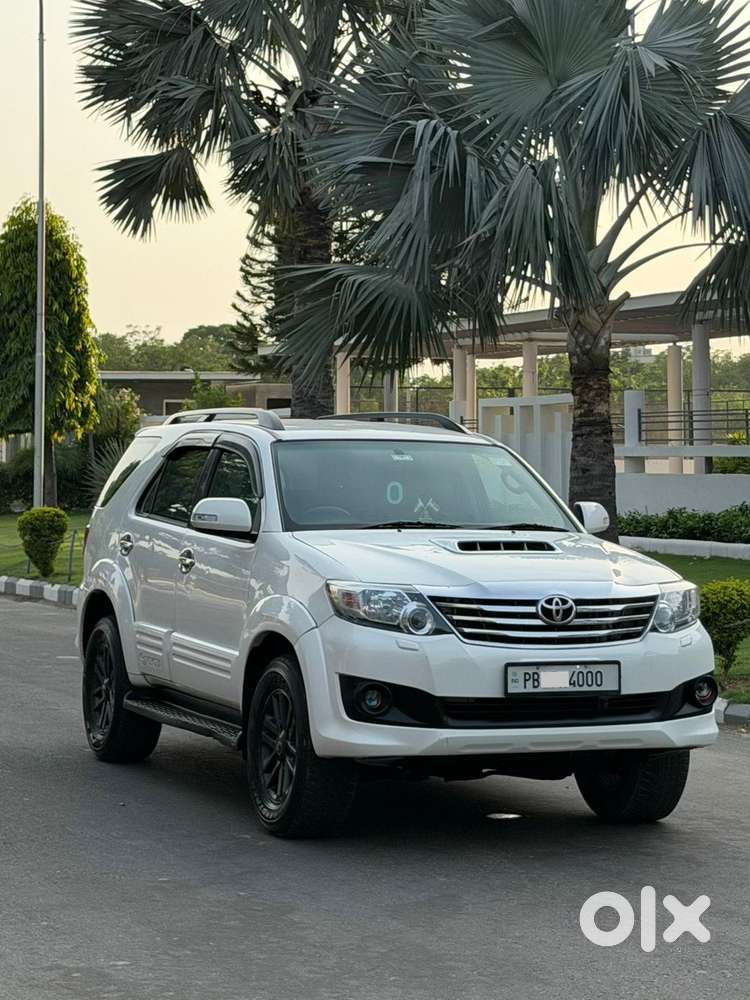 Toyota Fortuner 3.0 4x2 Automatic, 2015, Diesel
