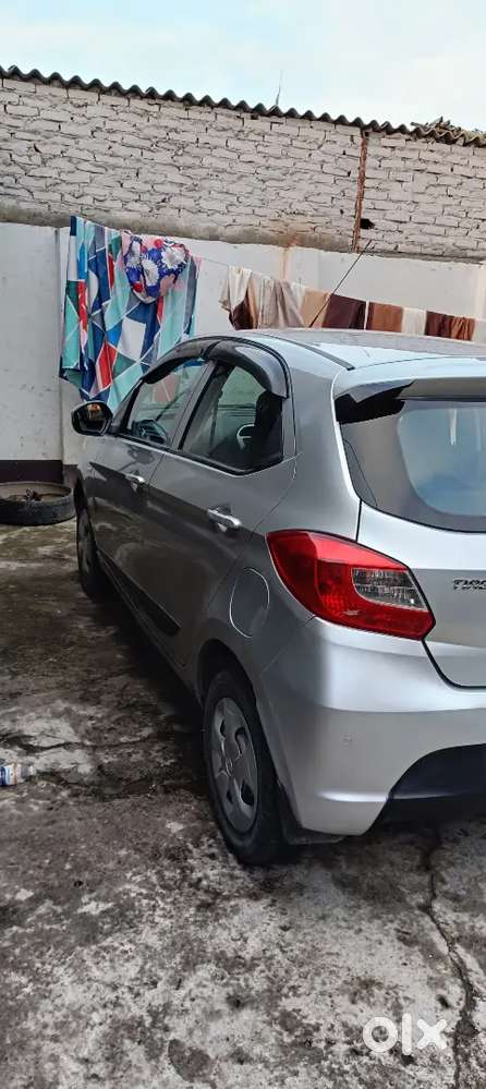 Tata Tiago Revotron 2017