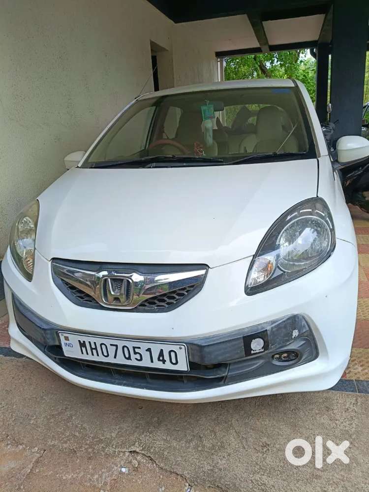 Honda Brio 1.2 V 2012
