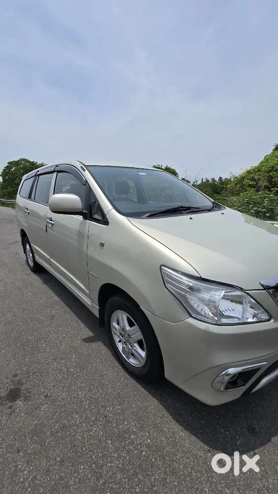 Toyota Innova Diesel 2015