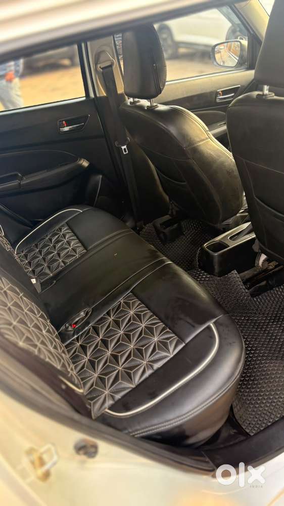 Maruti Suzuki Swift 1.2 Vxi (o), 2023, Petrol