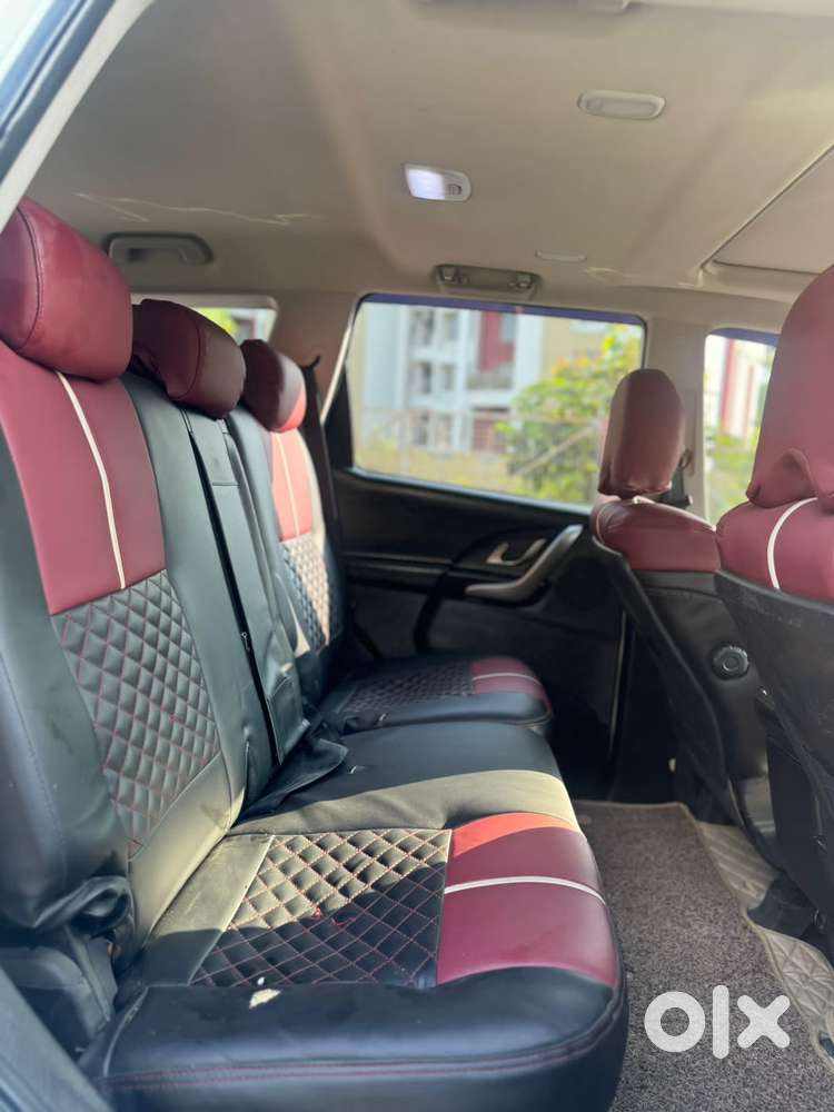 Mahindra Xuv500 W9, 2019