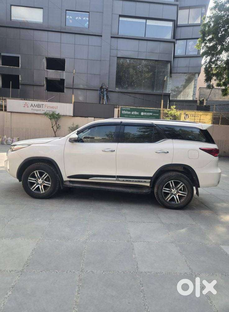Toyota Fortuner 3.0 4x2 Automatic, 2019, Diesel