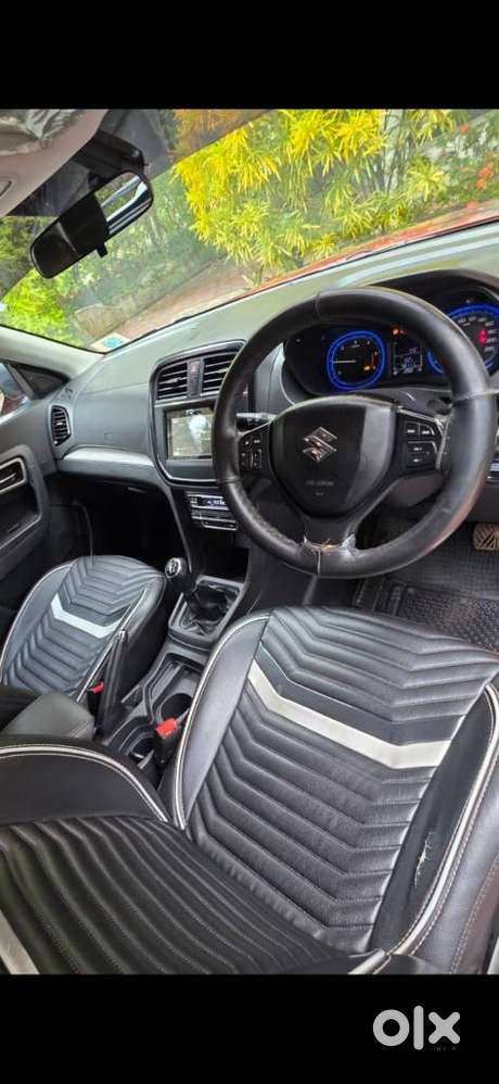 Maruti Suzuki Vitara Brezza Zdi+ Dual Tone Mt, 2017, Diesel
