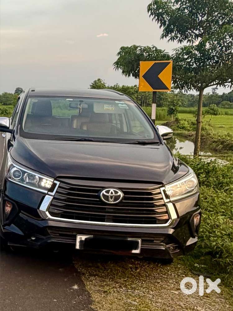 Toyota Innova Crysta Diesel 2022