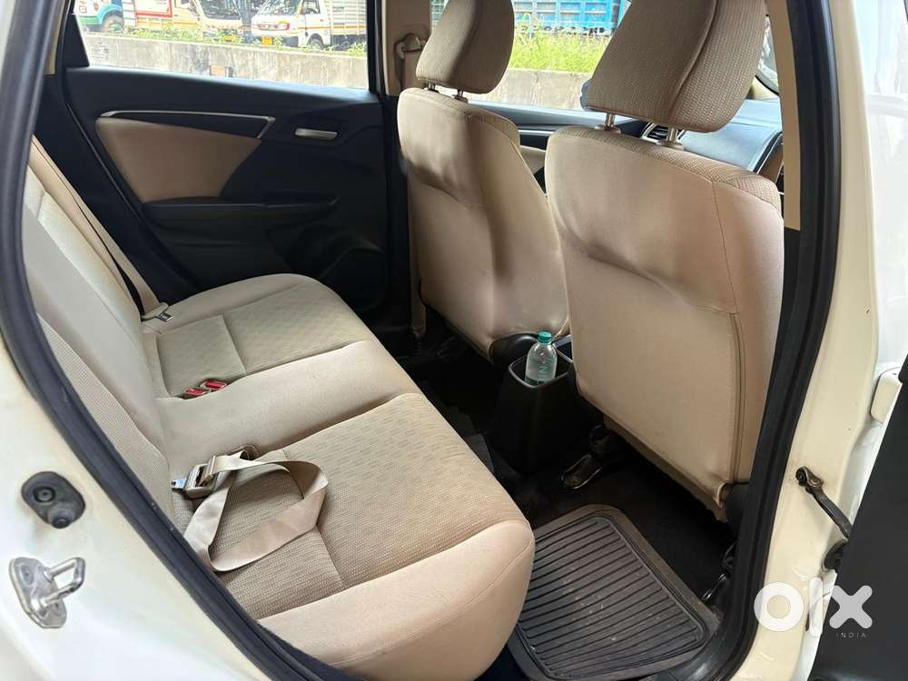 Honda Jazz V Automatic, 2015, Petrol