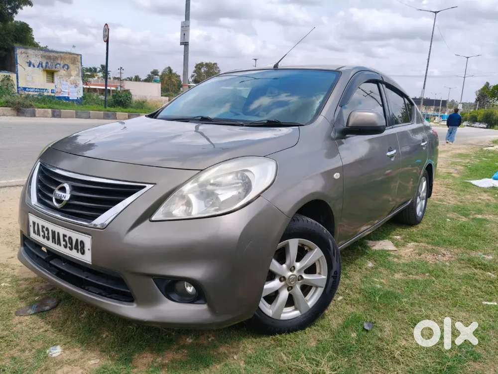 Nissan Sunny Edition 2013