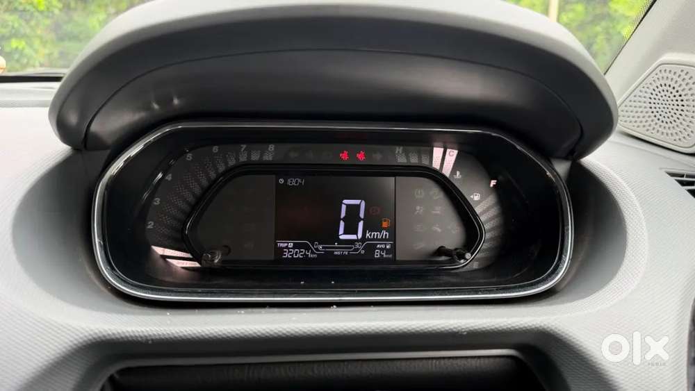 Tata Tiago 1.05 Revotorq Xt, 2025, Petrol