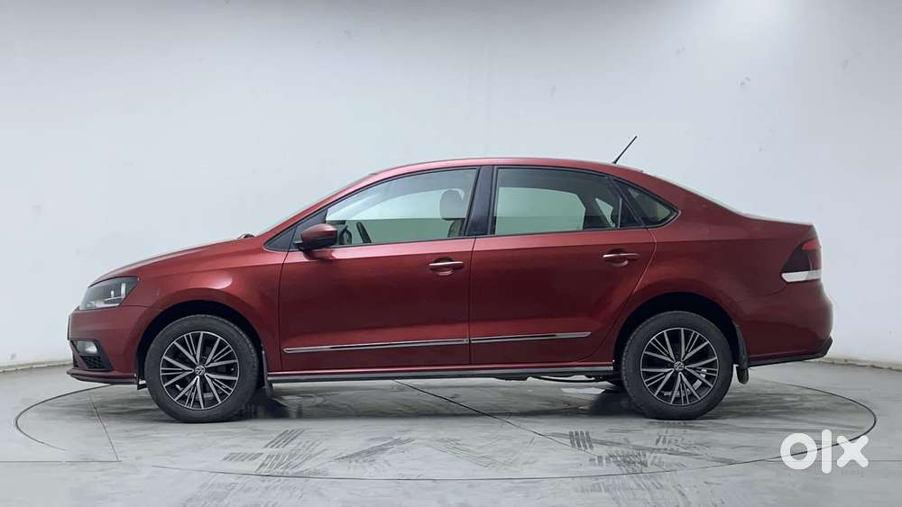Volkswagen Vento 2010-2013 Petrol Highline At, 2021, Petrol