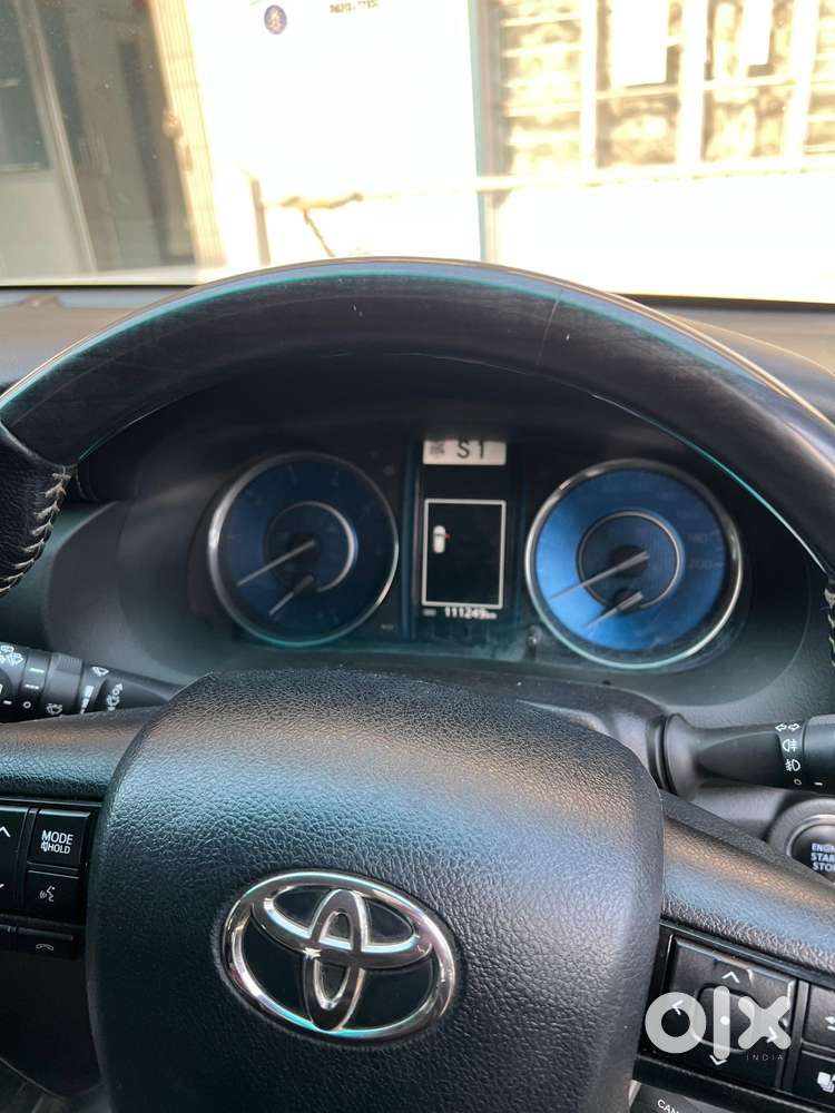 Toyota Fortuner [2021-ongoing] 2.8 2wd Diesel Mt, 2021, Diesel