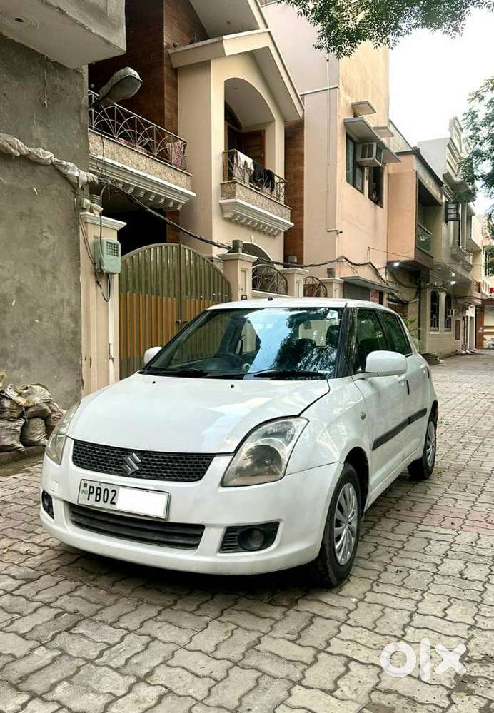 Maruti Suzuki Swift Vxi Optional, 2008, Petrol