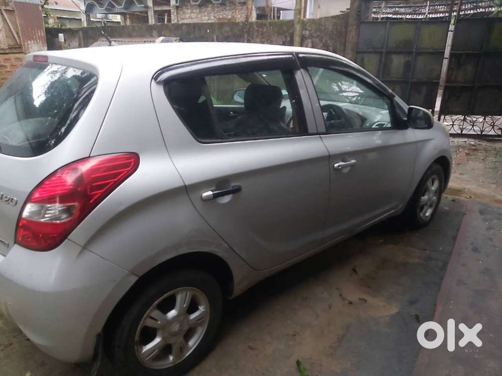 Hyundai I20 2011 Petrol 100000 Km Driven