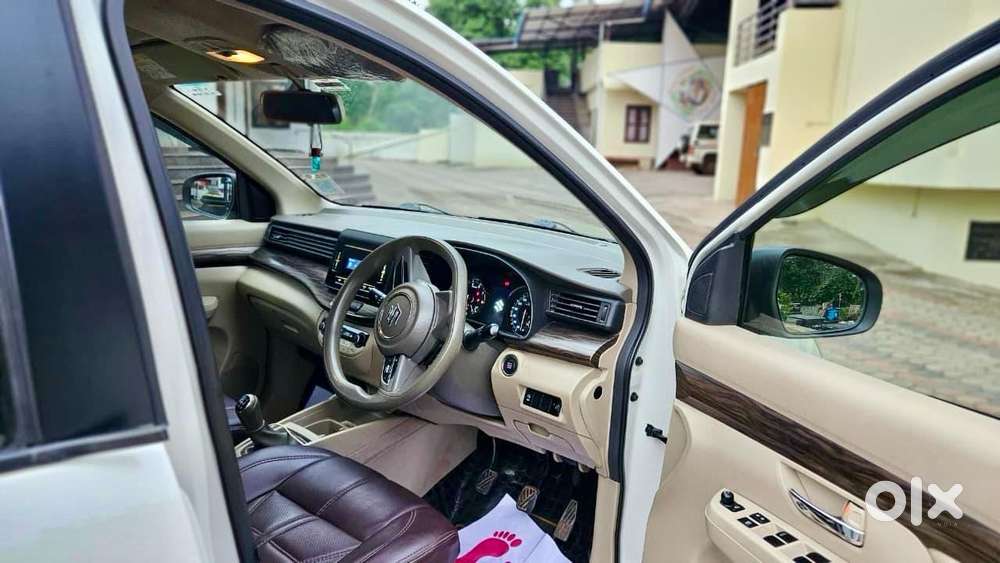 Maruti Suzuki Ertiga Zxi, 2022, Petrol