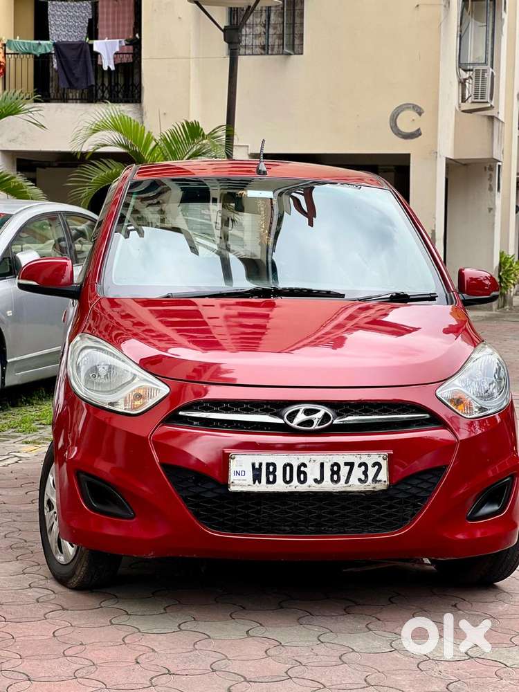 Hyundai I10 Sportz At, 2012, Petrol
