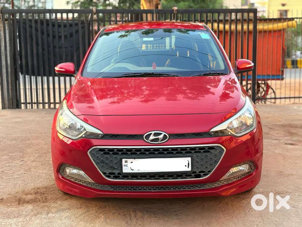 Hyundai I20 Sportz 1.2 Bs-iv, 2018, Petrol