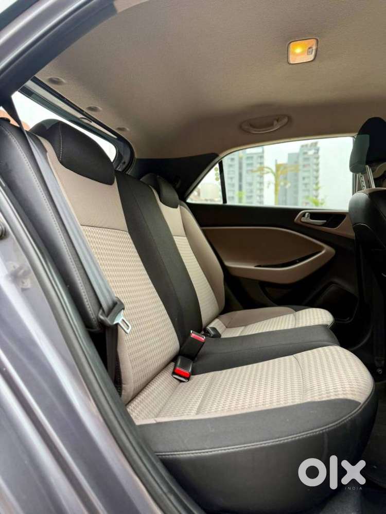 Hyundai I20 1.2 Sportz (o), 2019, Petrol