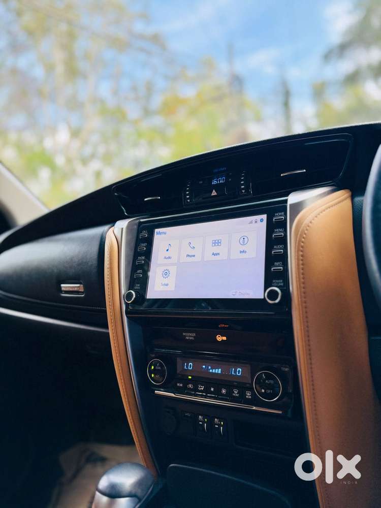 Toyota Fortuner 4x2 At 2.8 Diesel, 2022, Diesel