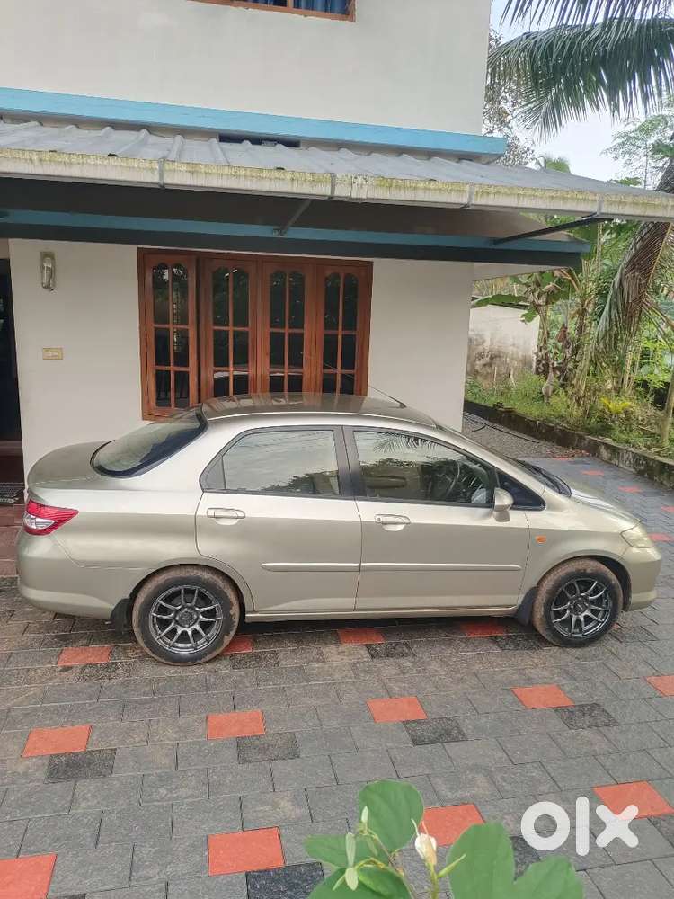 Honda City 2005 Petrol Well Maintained