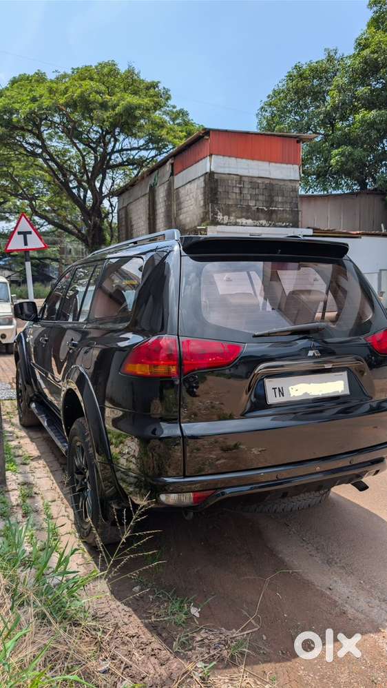 Mitsubishi Pajero Sport 2014